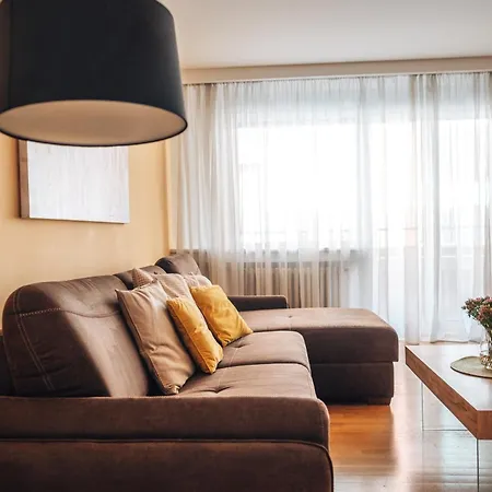 Crown Three Bedroom * Belgrado