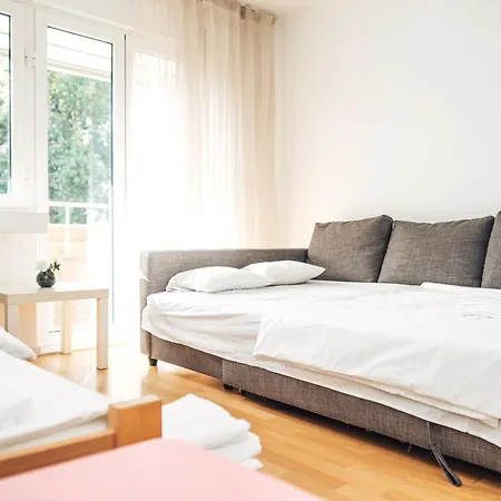 Crown Three Bedroom Appartement