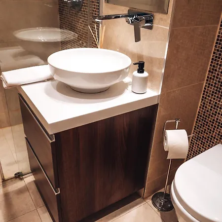 Crown Three Bedroom * Belgrado